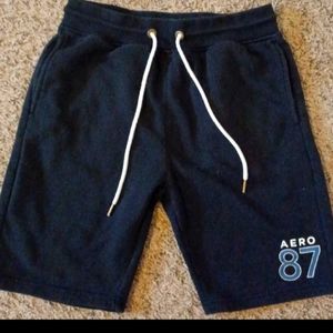 Men's sz S Aeropastle shorts